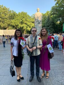 On August 23, 2021, the staff of the department took part in national celebrations